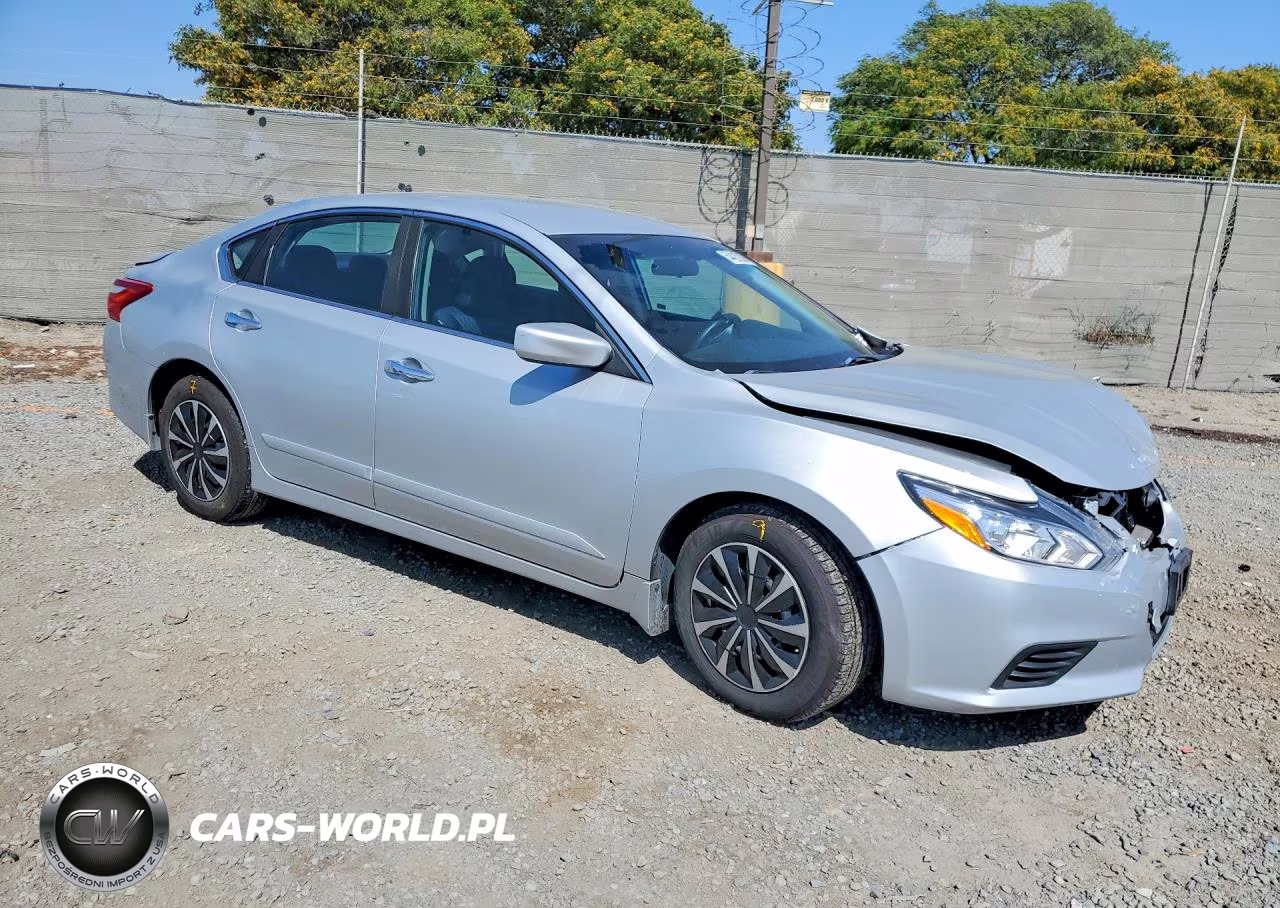 2016 Nissan Altima 2.5 S VIN:1N4AL3AP4GN389480 - 4