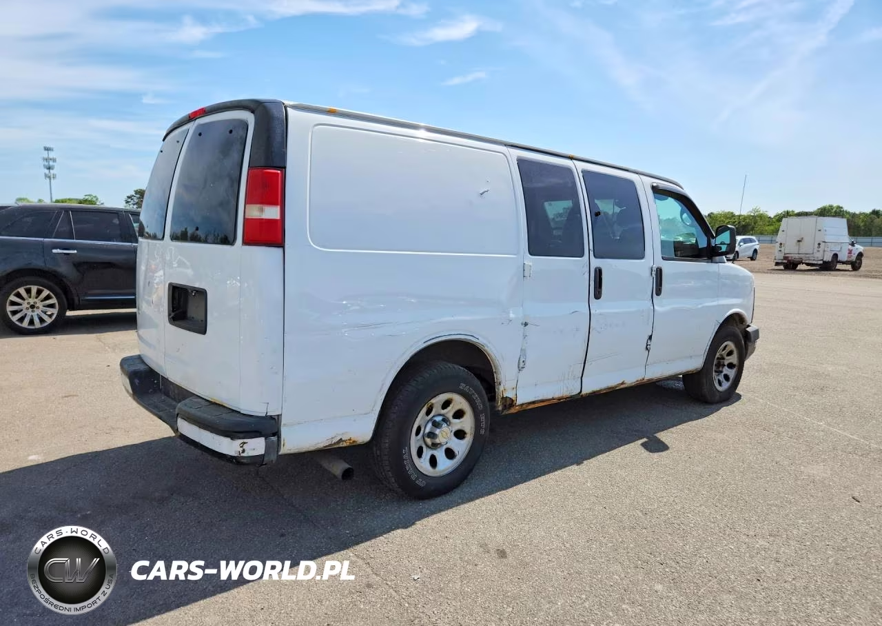 2013 Chevrolet Express G1500 VIN:1GCSGAFX6D1140519 - 3