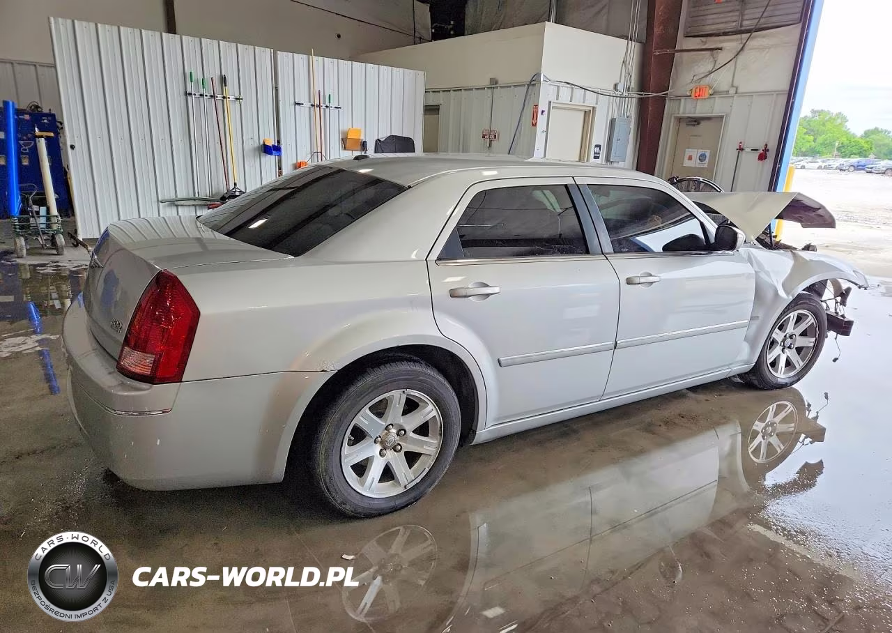 2006 Chrysler 300 Touring VIN:2C3KA53G56H320421 - 3