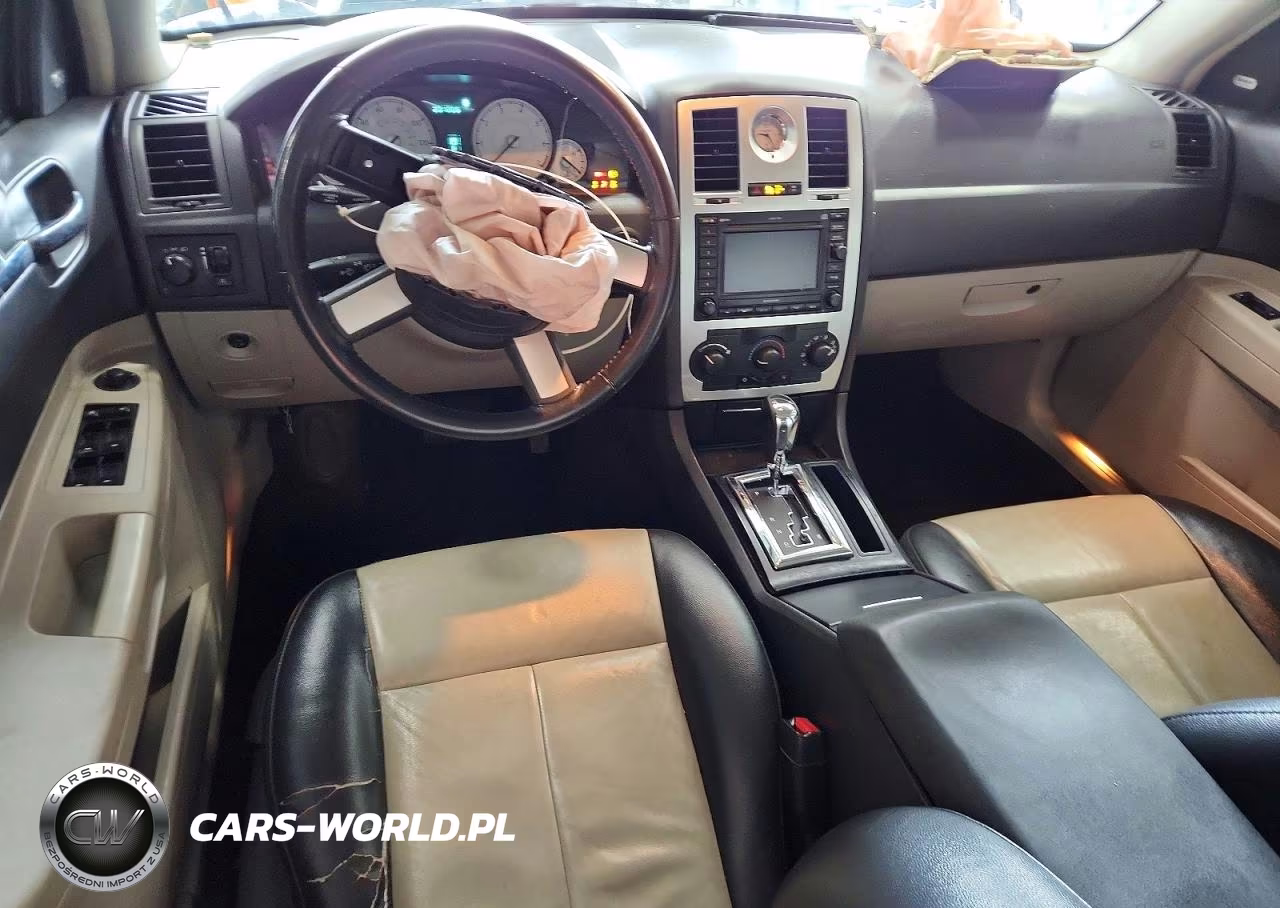 2006 Chrysler 300 Touring VIN:2C3KA53G56H320421 - 8
