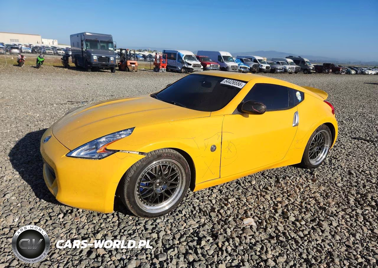 2009 Nissan 370Z Base