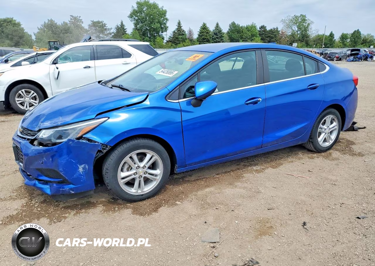 2018 Chevrolet Cruze Lt – zdjęcie 1 z 12