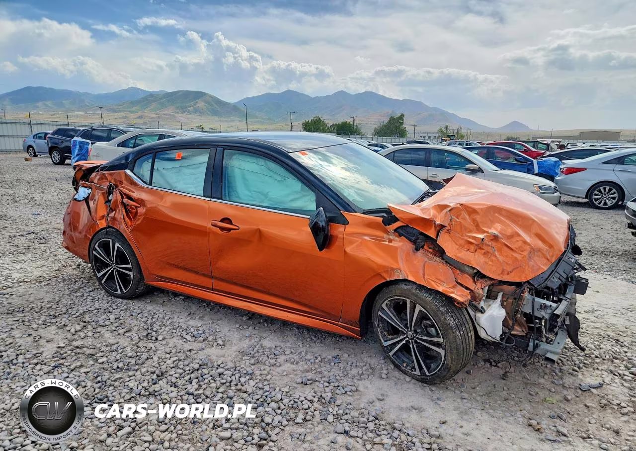 2022 Nissan Sentra Sr VIN:3N1AB8DV2NY318107 - 4