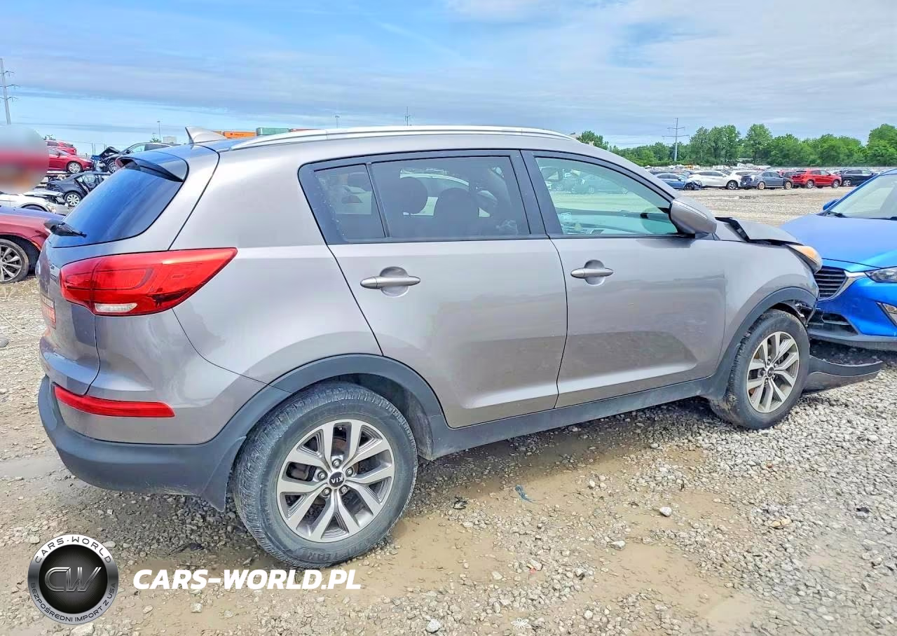 2015 Kia Sportage Lx VIN:KNDPB3AC0F7672403 - 3