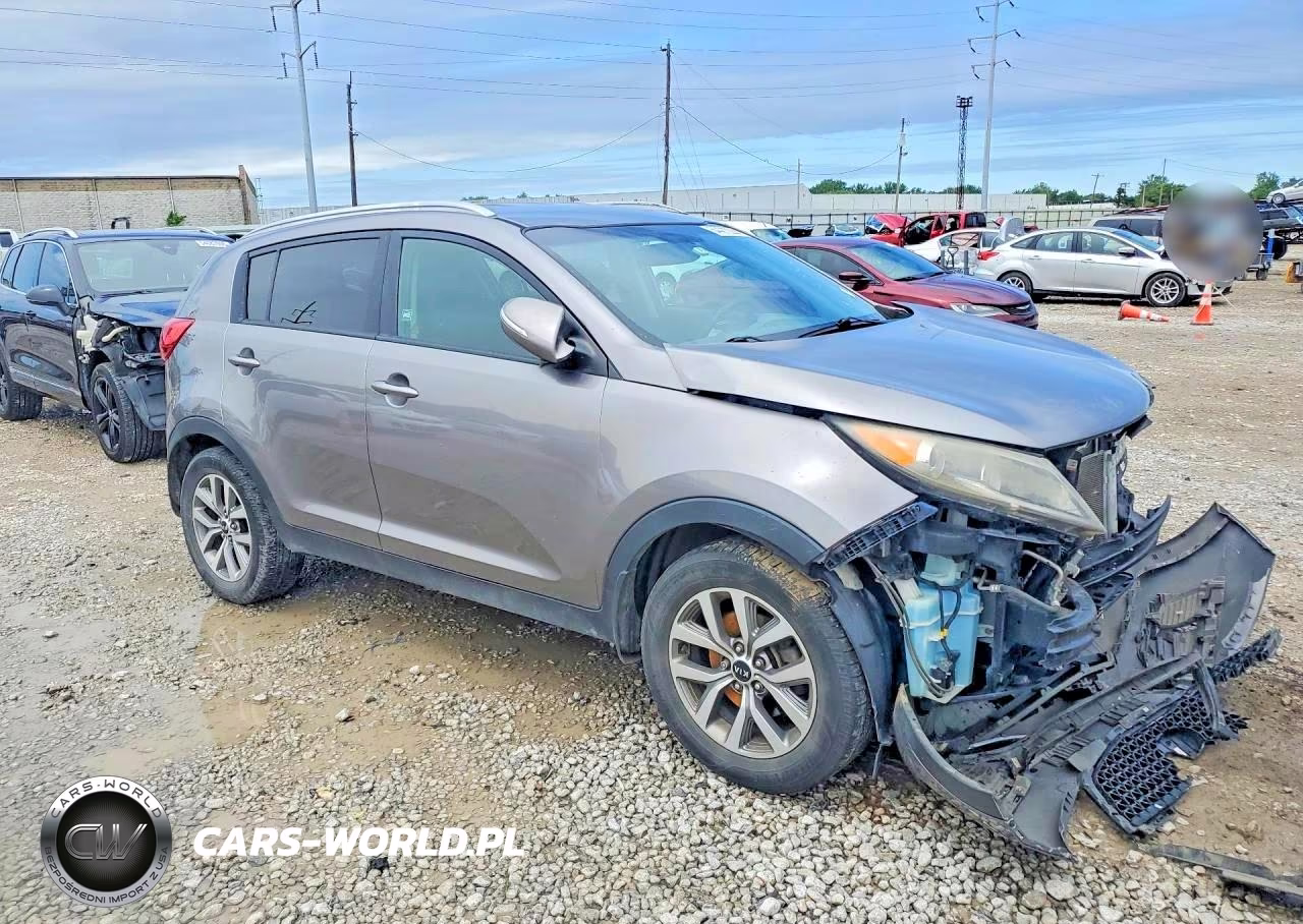 2015 Kia Sportage Lx VIN:KNDPB3AC0F7672403 - 4