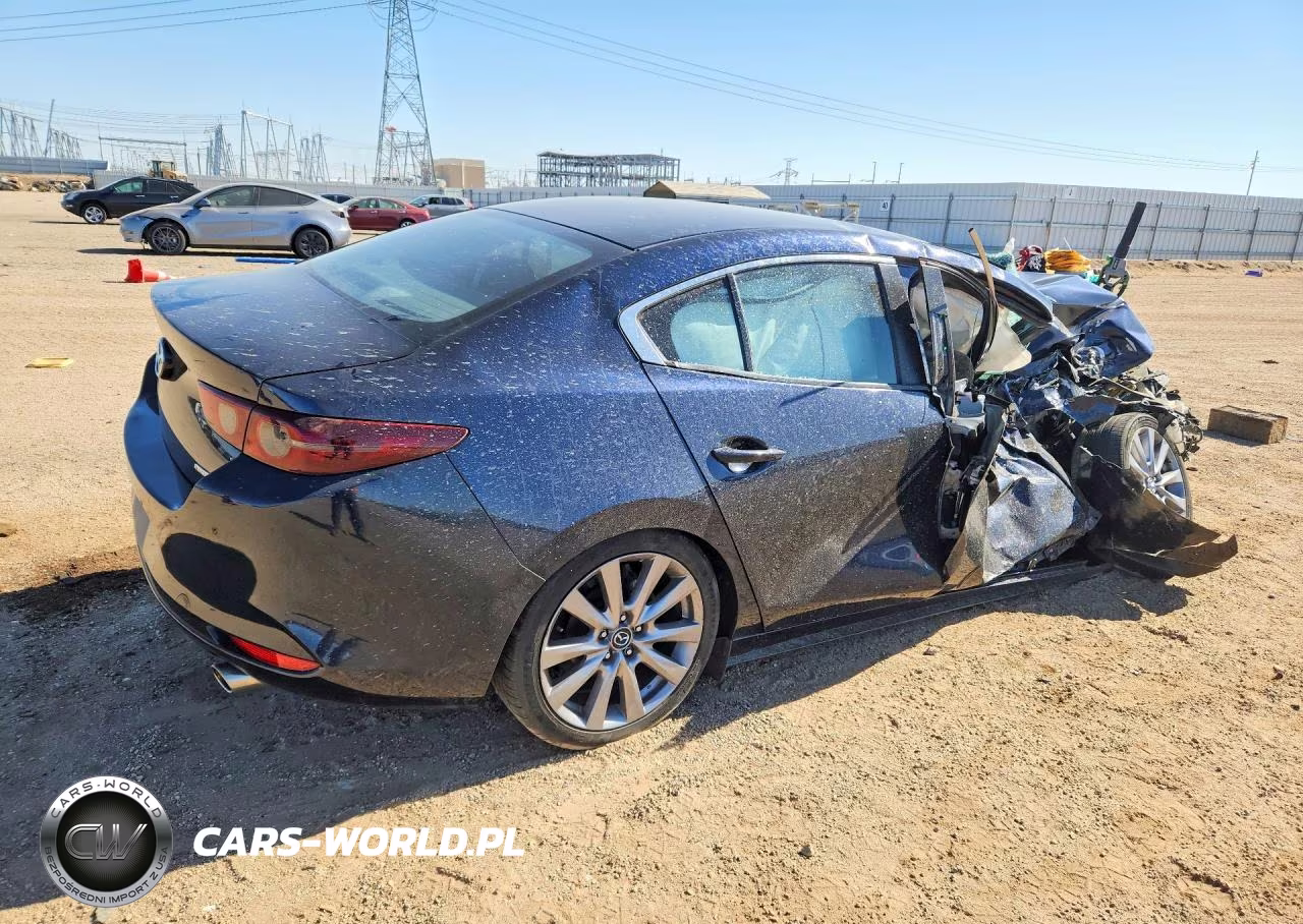 2021 Mazda 3 Select VIN:JM1BPABLXM1328186 - 3