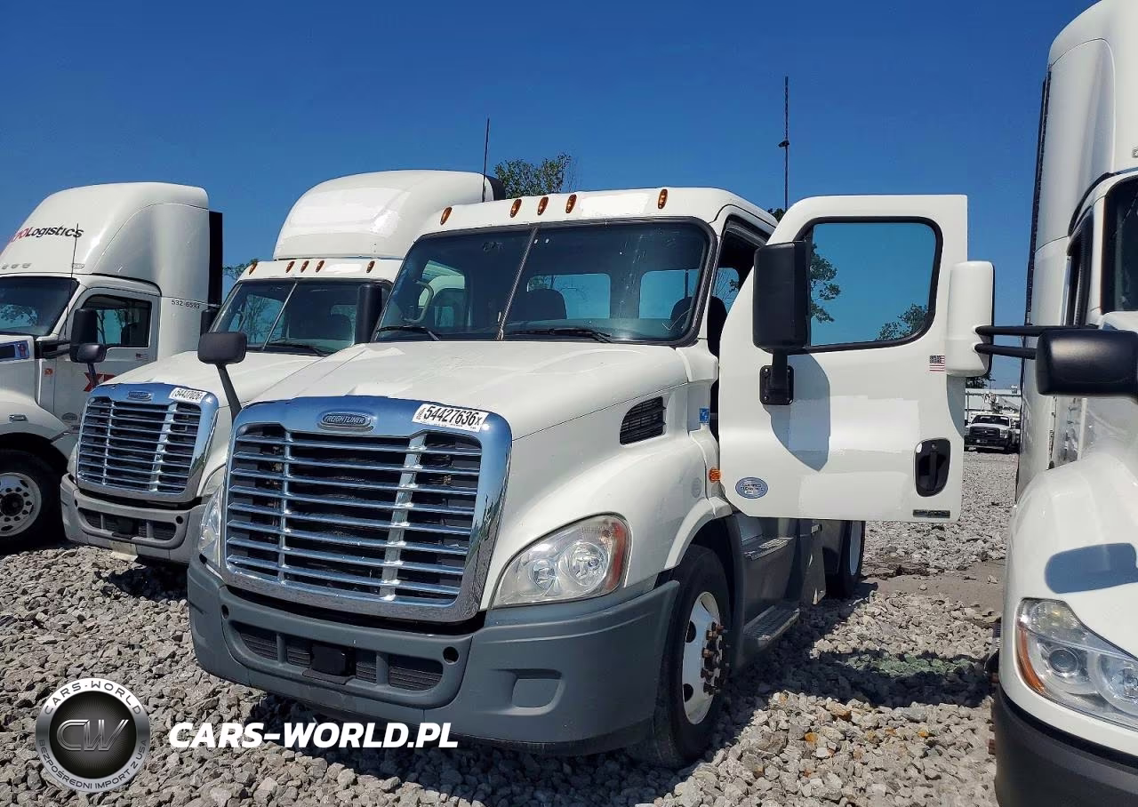 2018 Freightliner Cascadia 113 Semi Truck VIN:3AKBGADV2JSJN2780 - 2