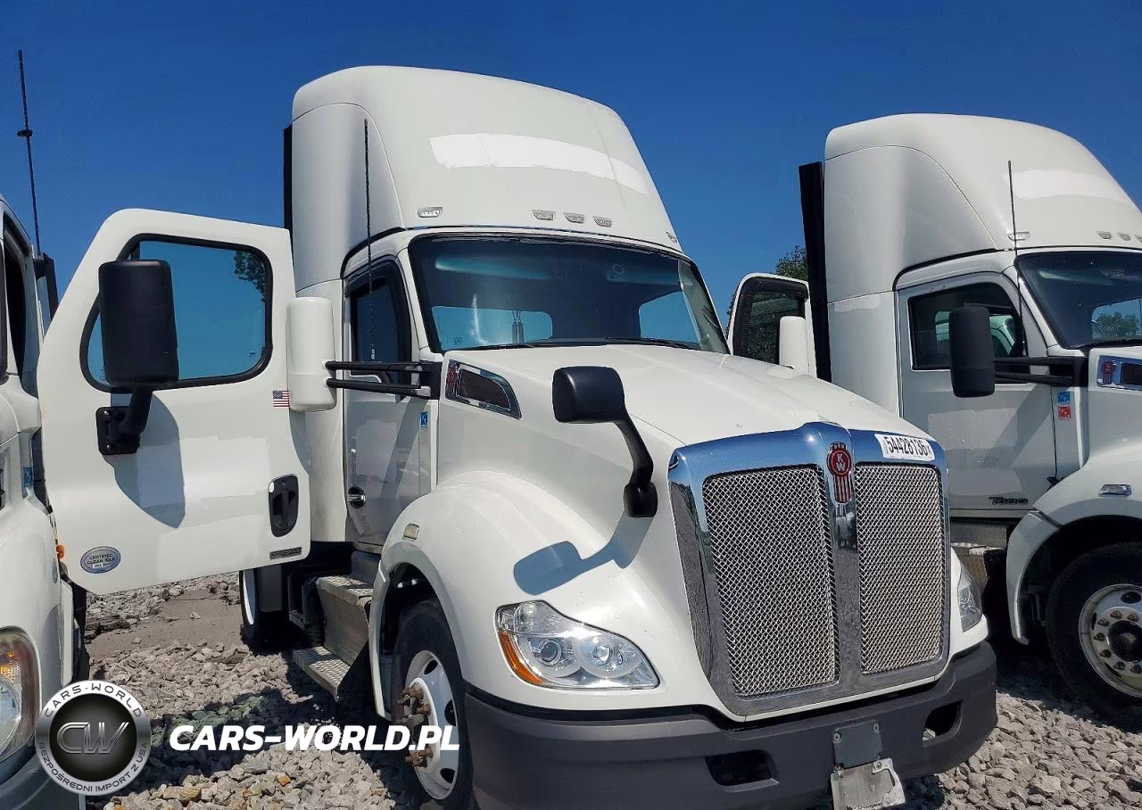 2017 Kenworth Constructi - Semi Truck