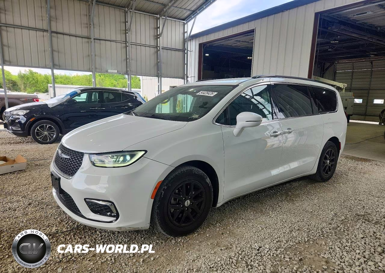 2022 Chrysler Pacifica Touring L – zdjęcie 1 z 13
