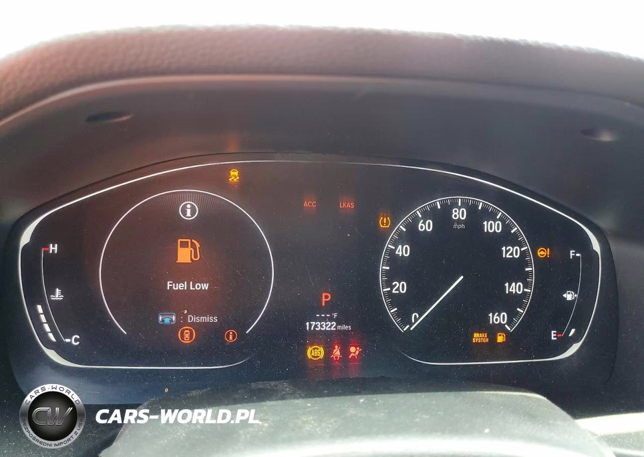 2018 Honda Accord Sport VIN:1HGCV1F34JA063699 - 9
