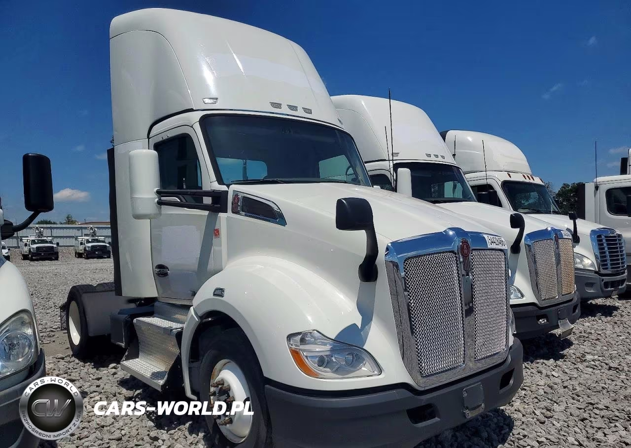 2017 Kenworth T680 Semi Truck – zdjęcie 1 z 10