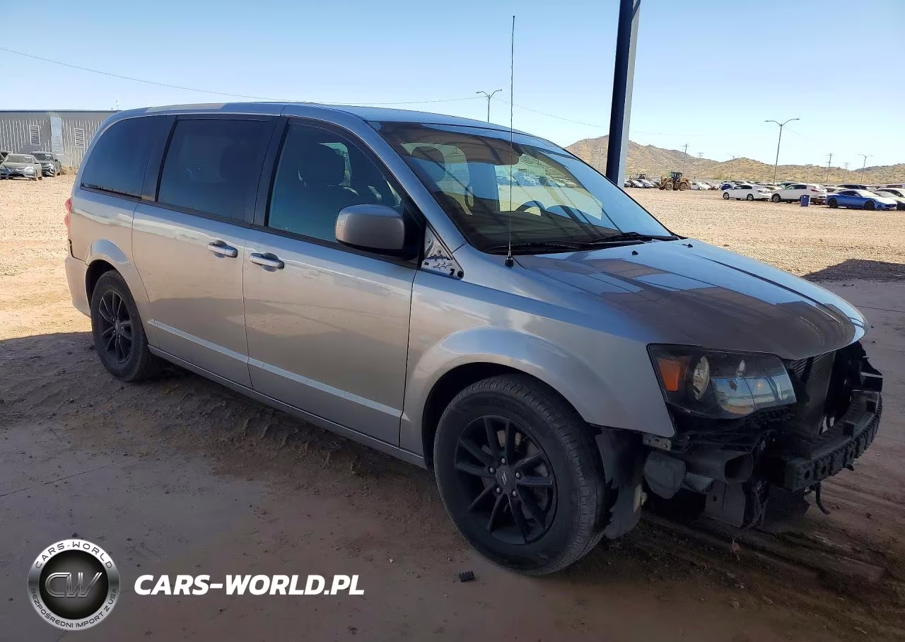 2019 Dodge Grand Caravan Gt VIN:2C4RDGEG2KR765245 - 4