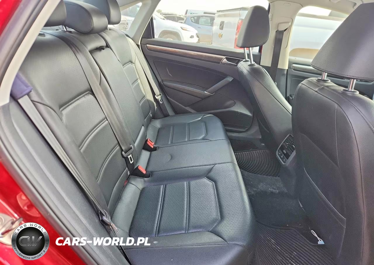 2016 Volkswagen Passat Se VIN:1VWBS7A37GC059816 - 10