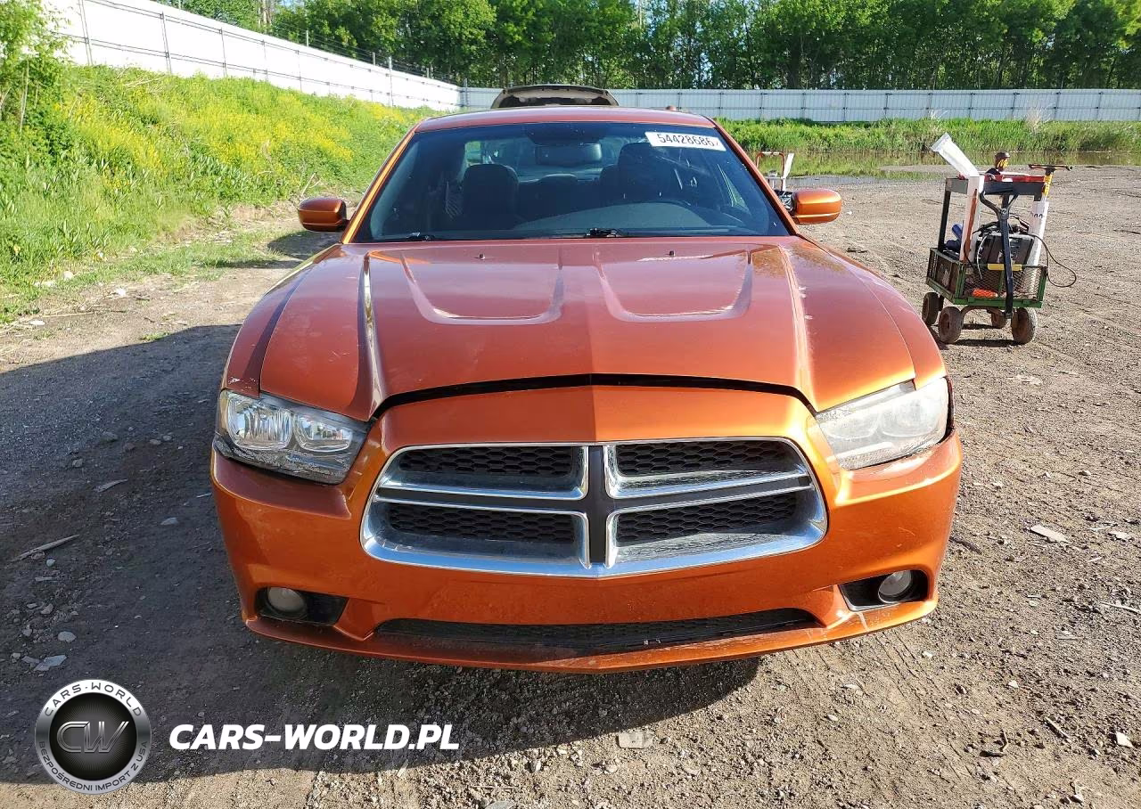 2011 Dodge Charger VIN:2B3CL3CG1BH585055 - 5