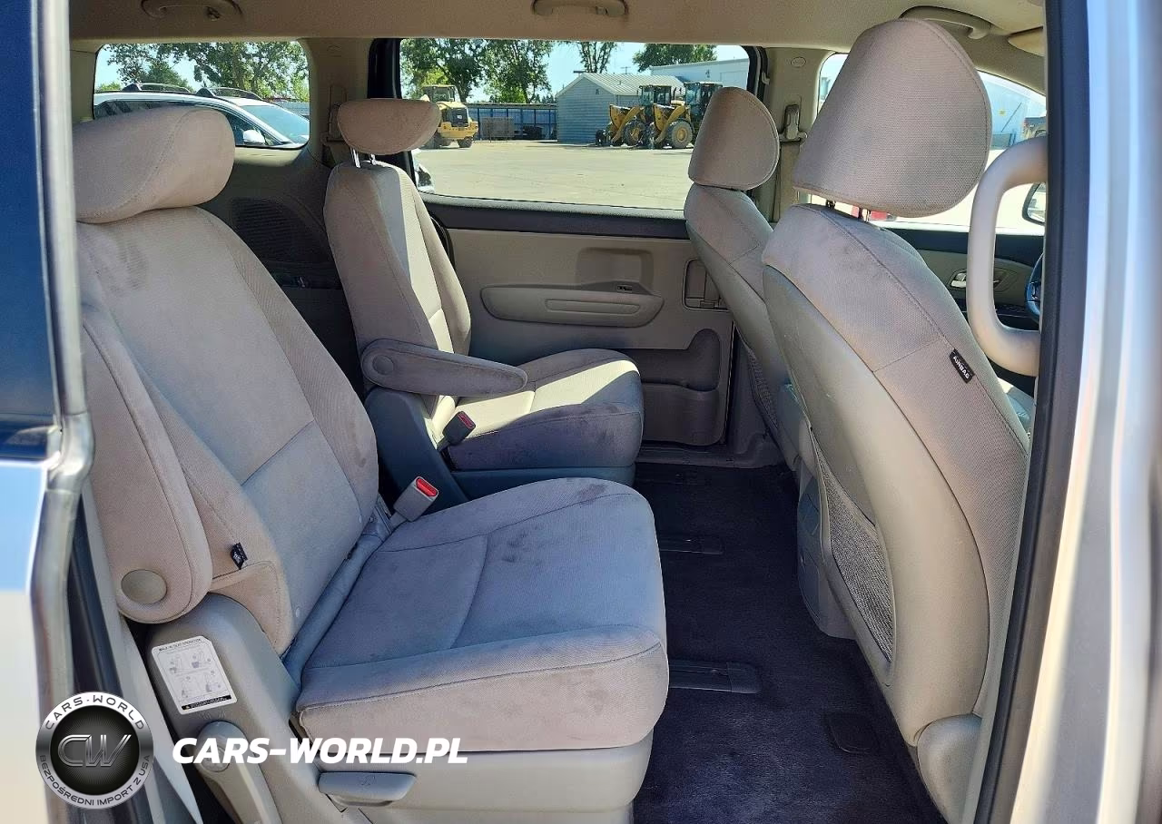 2015 Kia Sedona Lx VIN:KNDMB5C18F6062622 - 11