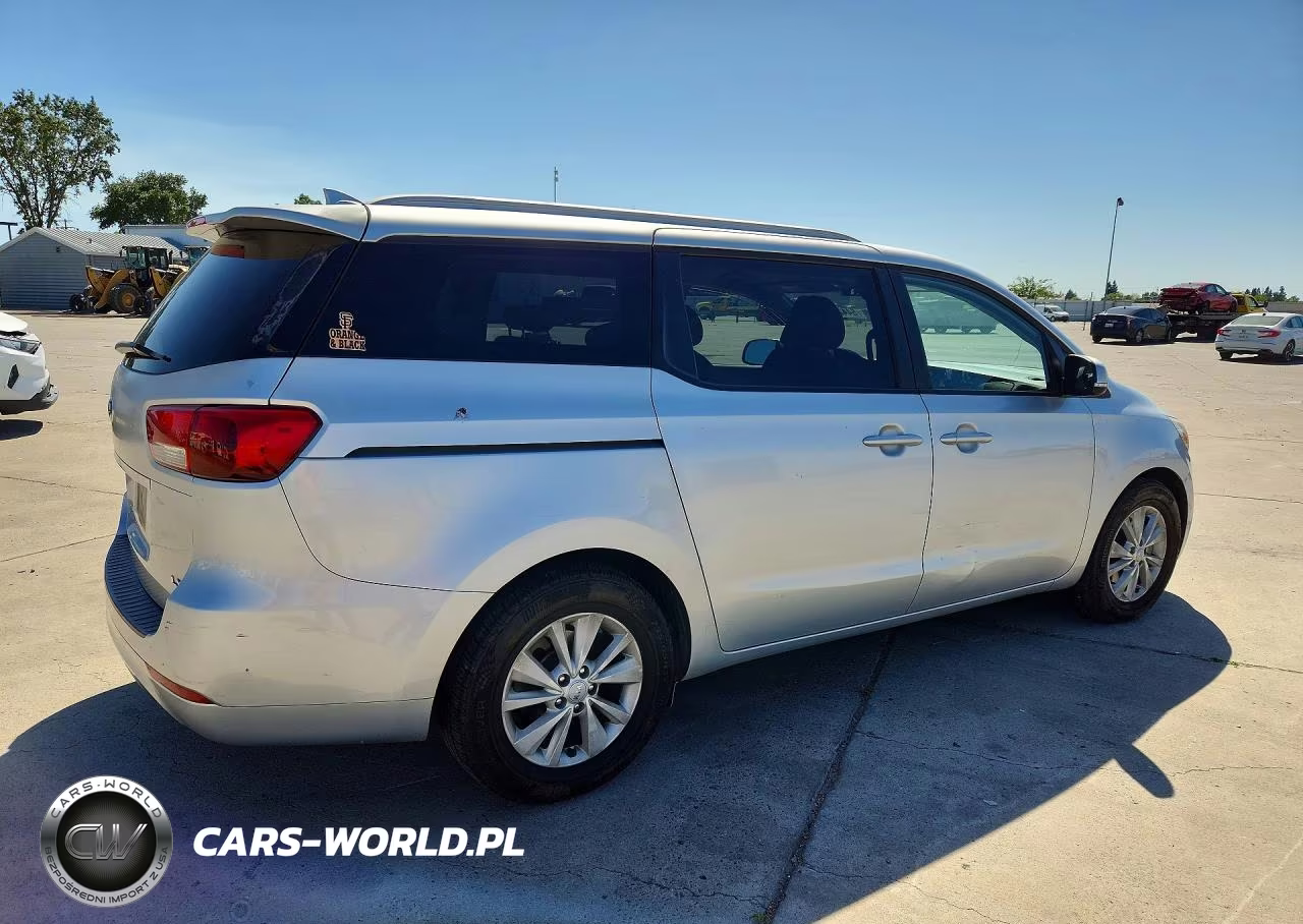 2015 Kia Sedona Lx VIN:KNDMB5C18F6062622 - 3