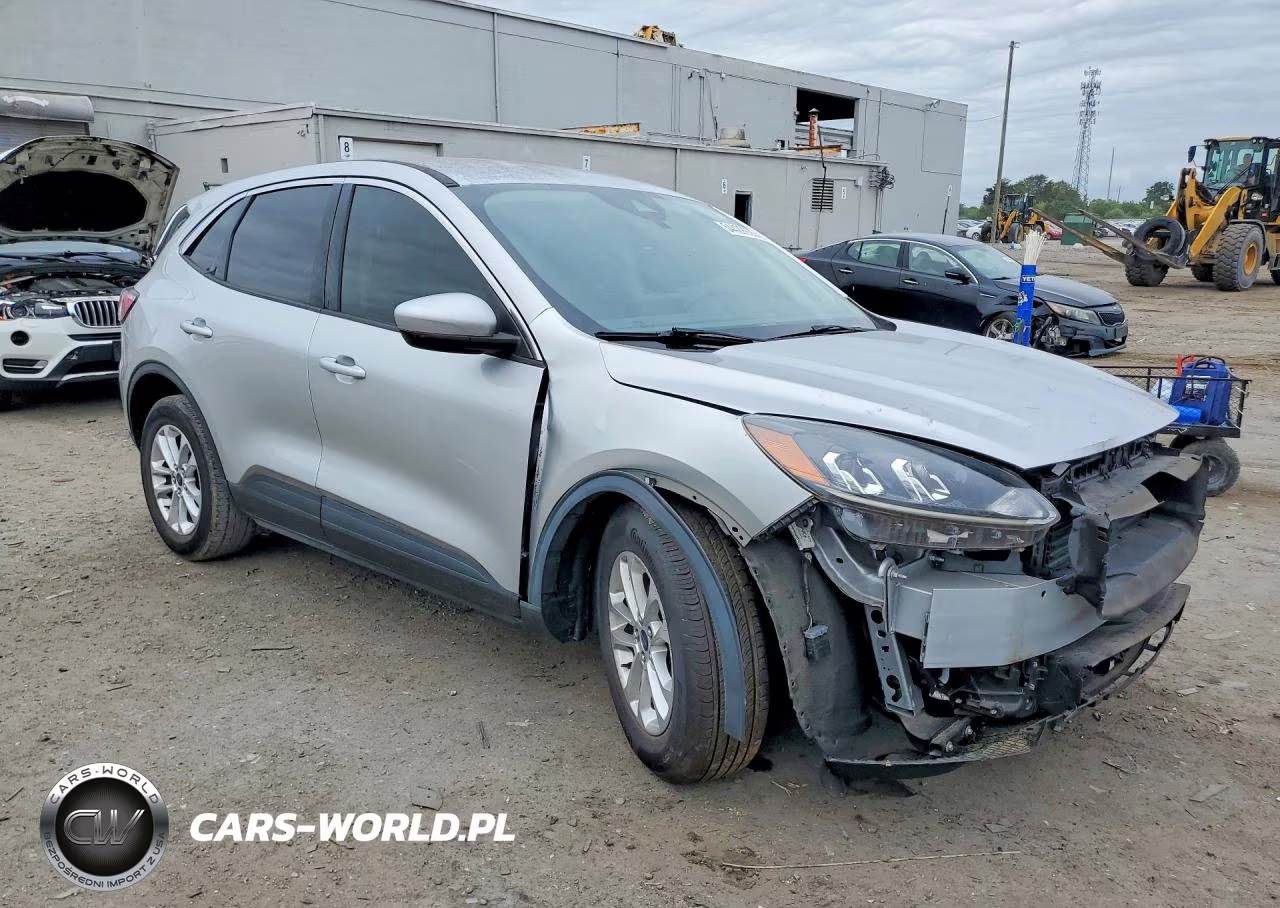 2020 Ford Escape Se VIN:1FMCU0G63LUC36646 - 4