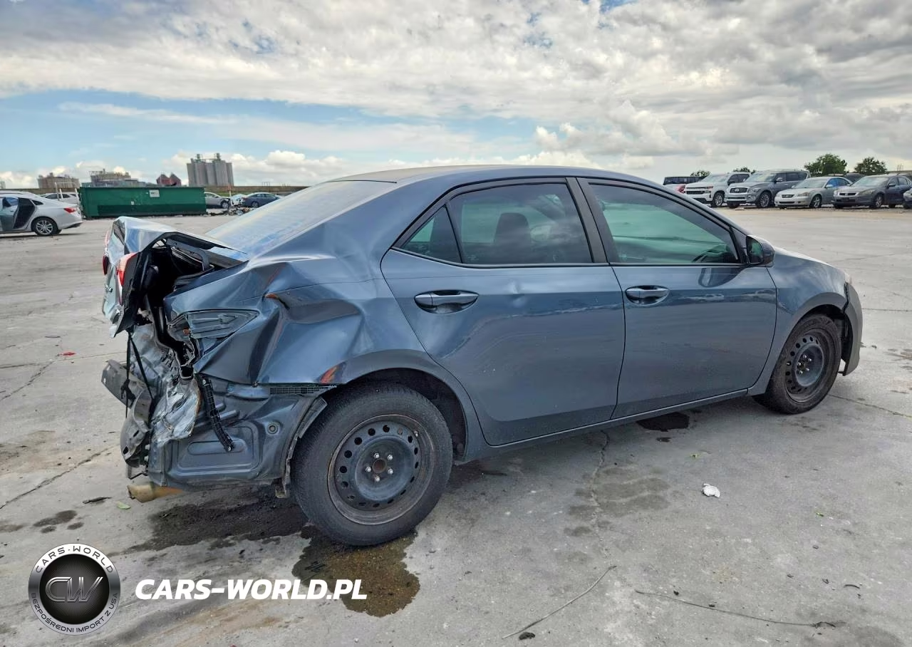 2017 Toyota Corolla VIN:2T1BURHE1HC963489 - 3