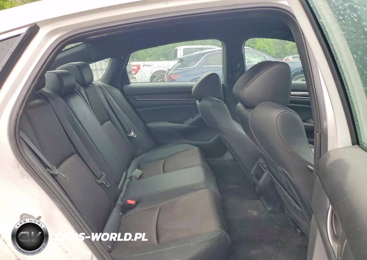 2019 Honda Accord Sport VIN:1HGCV1F31KA043587 - 10