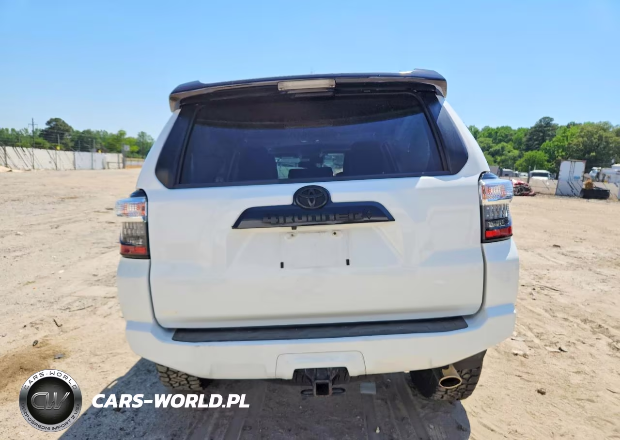 2021 Toyota 4Runner Venture Edition VIN:JTEHU5JRXM5954812 - 6