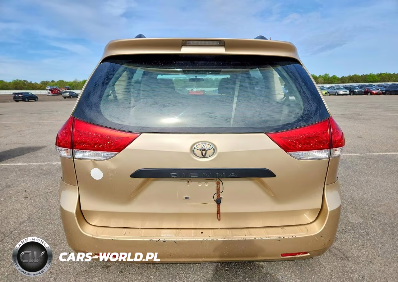 2011 Toyota Sienna VIN:5TDZK3DC2BS078206 - 6