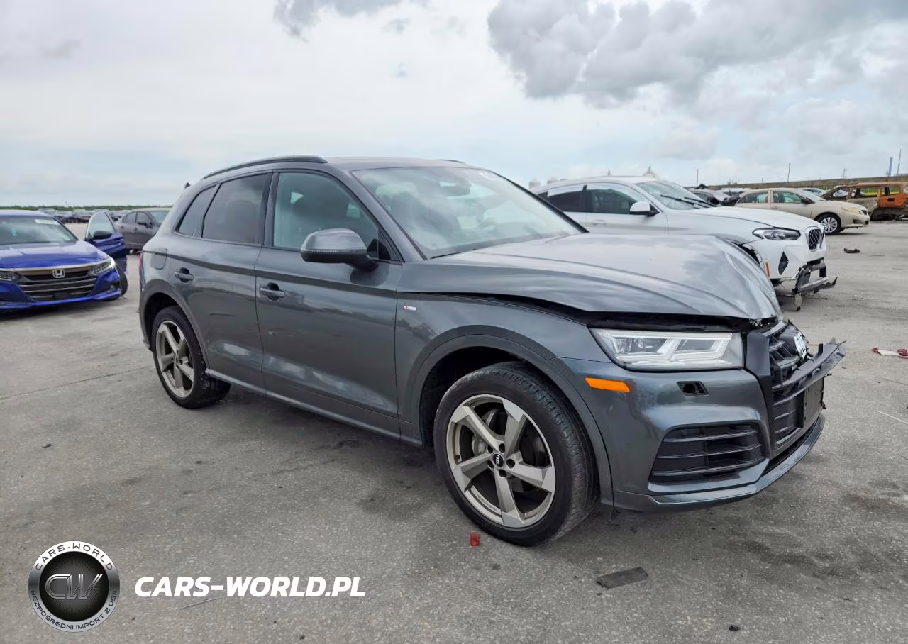 2020 Audi Q5 Titanium Premium Plus VIN:WA1ENAFY0L2112231 - 4