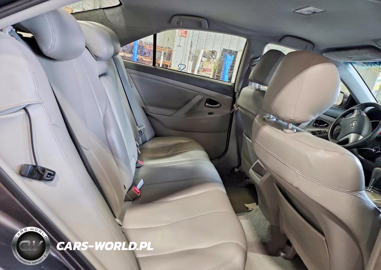 2010 Toyota Camry Le VIN:4T4BF3EK2AR065558 - 10