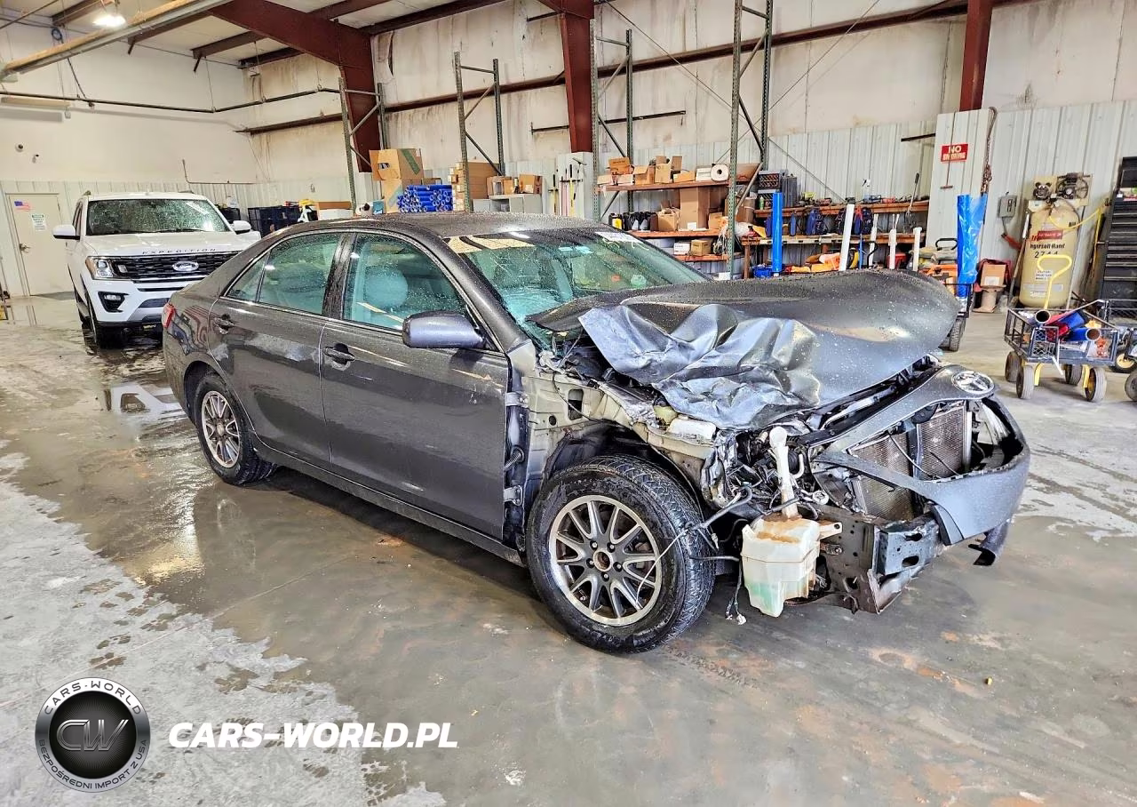 2010 Toyota Camry Le VIN:4T4BF3EK2AR065558 - 4
