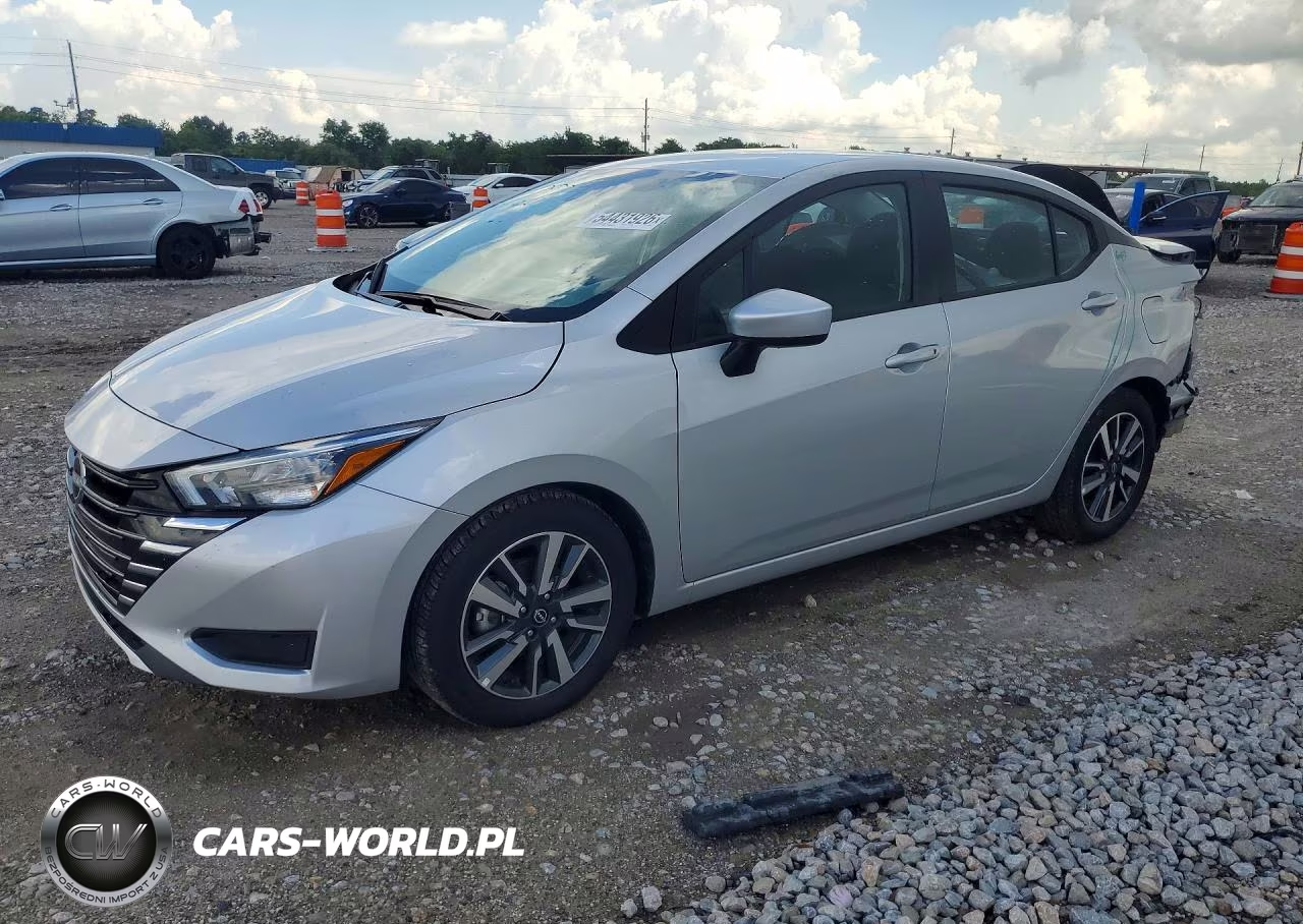 2025 Nissan Versa Sv – zdjęcie 1 z 13