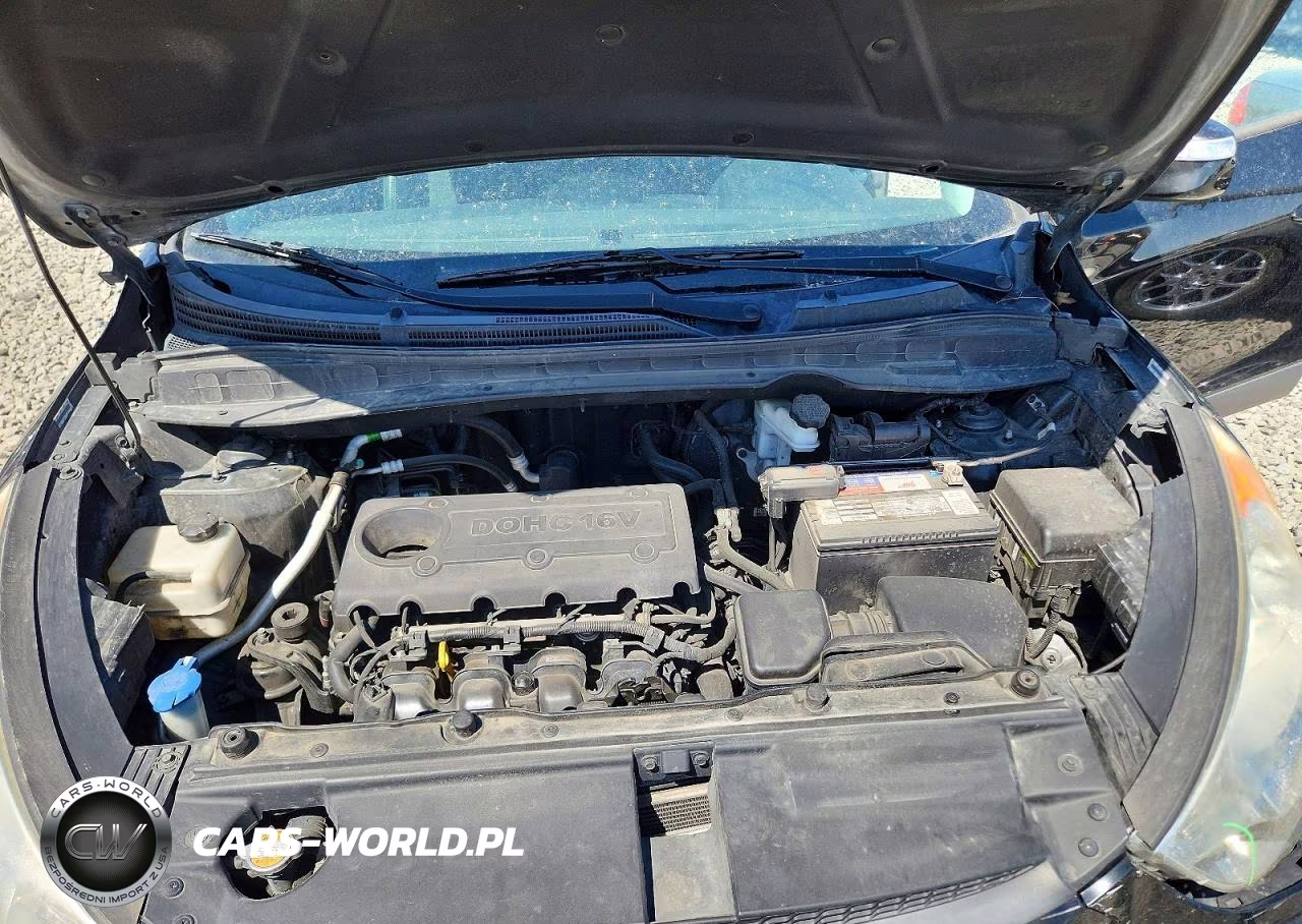 2012 Hyundai Tucson Gls VIN:KM8JU3AC8CU407785 - 12