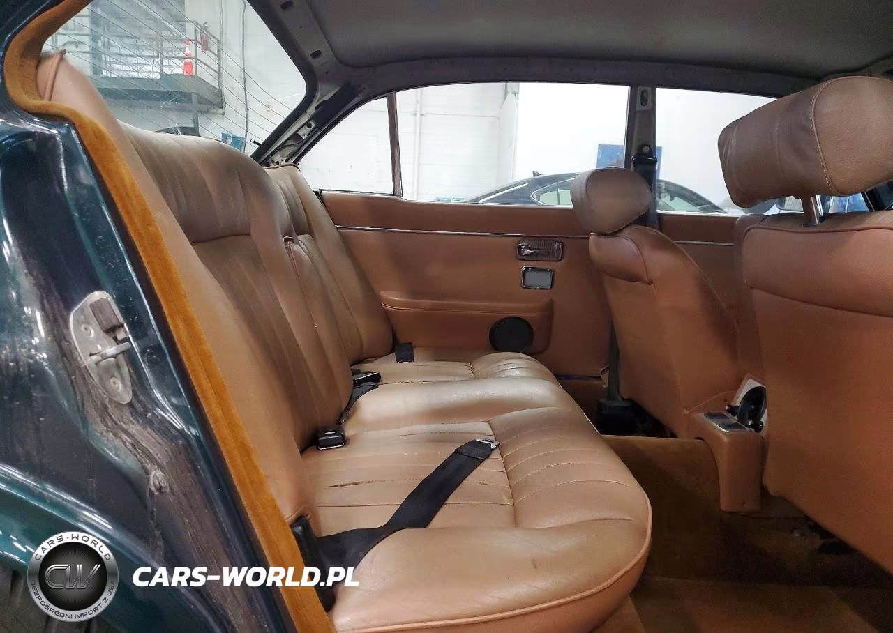 1979 Jaguar 12L VIN:JBVLV49C104477 - 10