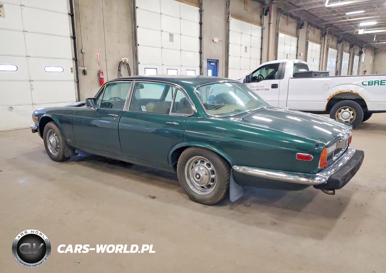 1979 Jaguar 12L VIN:JBVLV49C104477 - 2