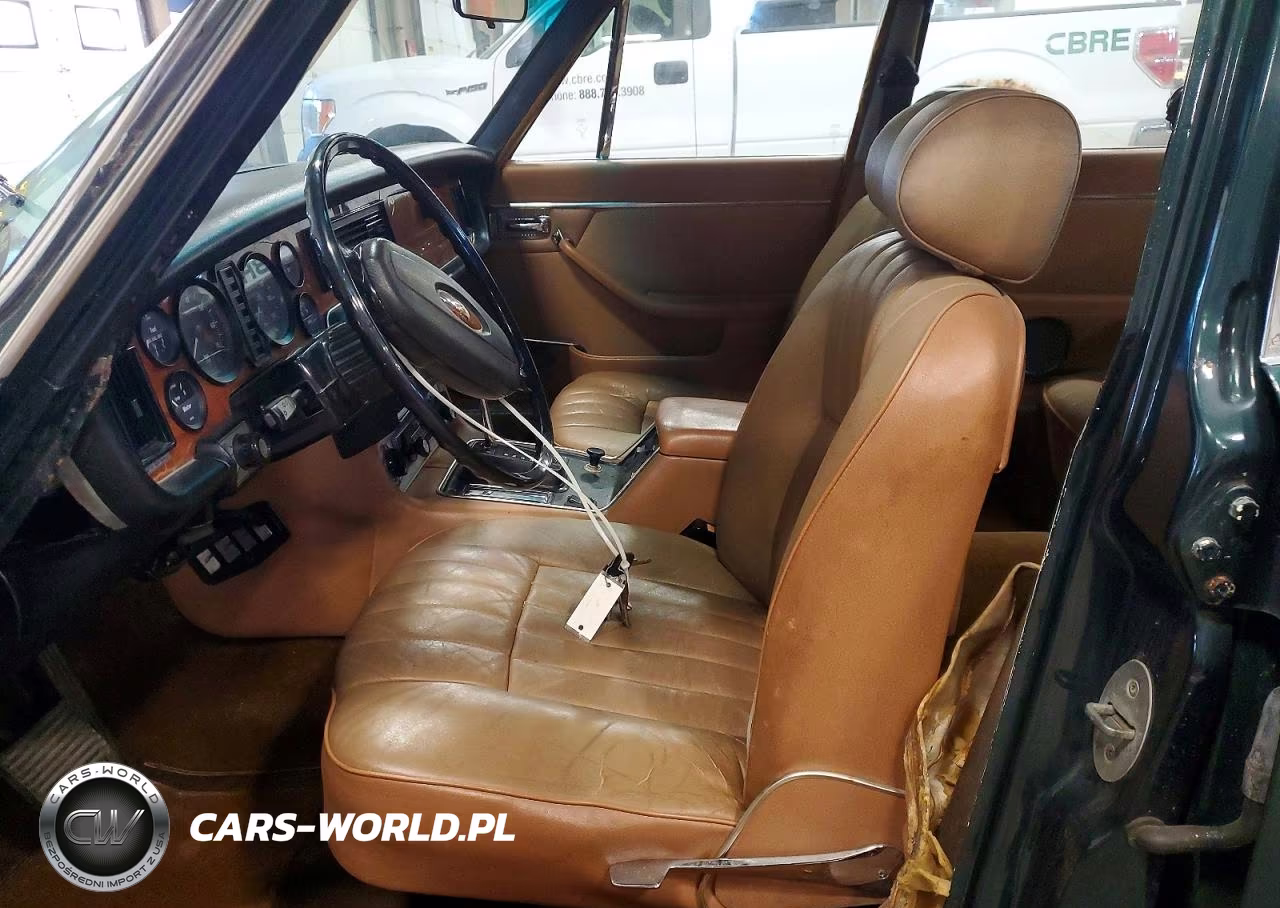 1979 Jaguar 12L VIN:JBVLV49C104477 - 7