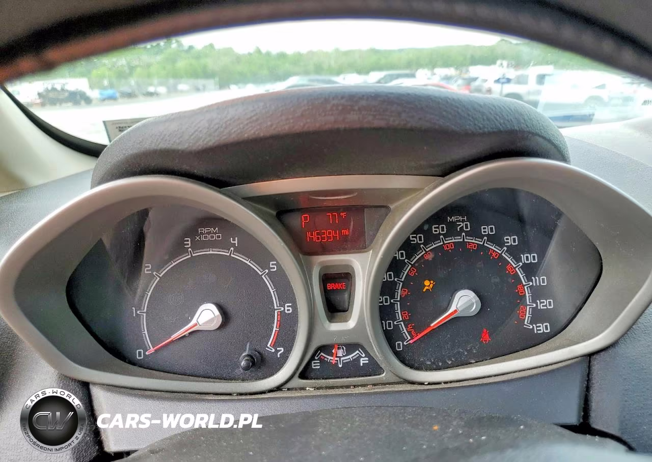 2011 Ford Fiesta Se VIN:3FADP4BJ0BM239886 - 9