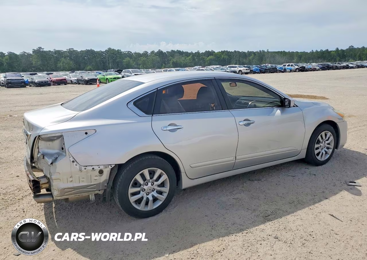 2014 Nissan Altima 2.5 S VIN:1N4AL3AP3EC298595 - 3