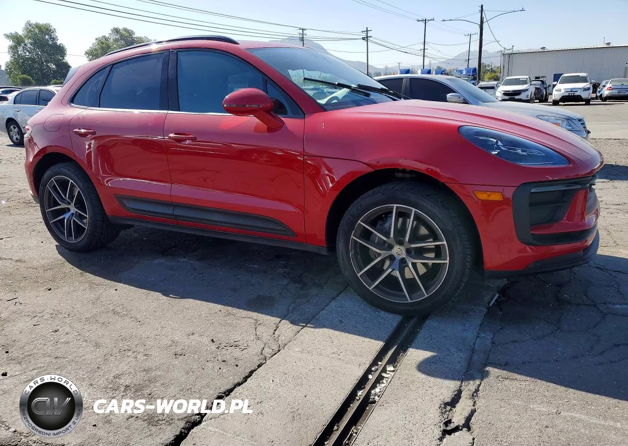 2023 Porsche Macan Base VIN:WP1AA2A54PLB08877 - 4