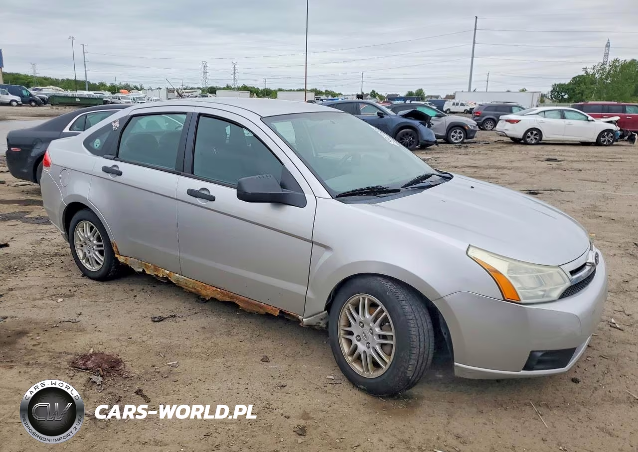 2011 Ford Focus Se VIN:1FAHP3FN1BW106286 - 4