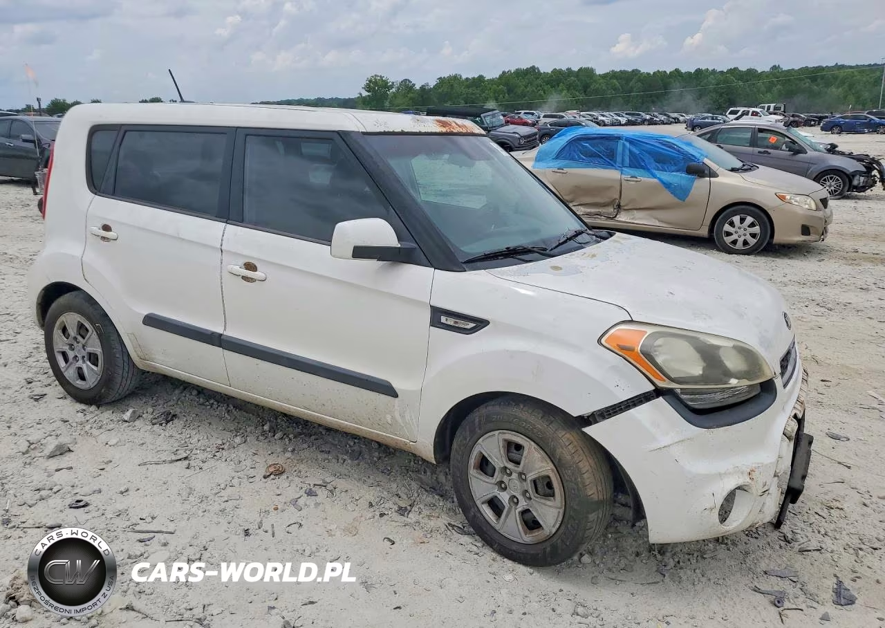 2013 Kia Soul Base VIN:KNDJT2A59D7525508 - 4