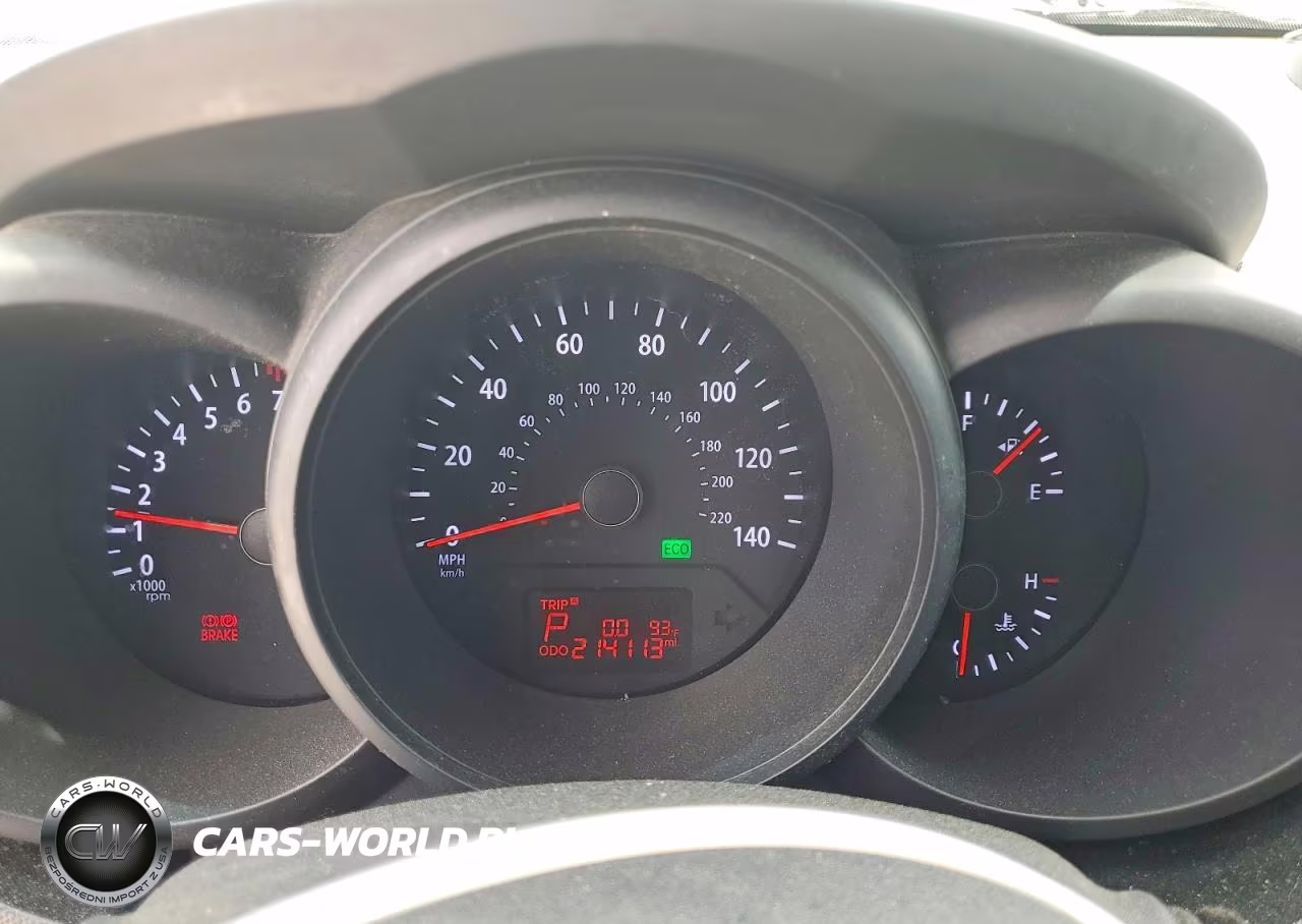 2013 Kia Soul Base VIN:KNDJT2A59D7525508 - 9