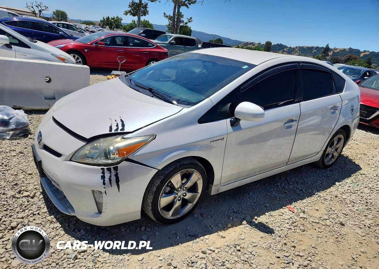2013 Toyota Prius Persona Series Se – zdjęcie 1 z 12