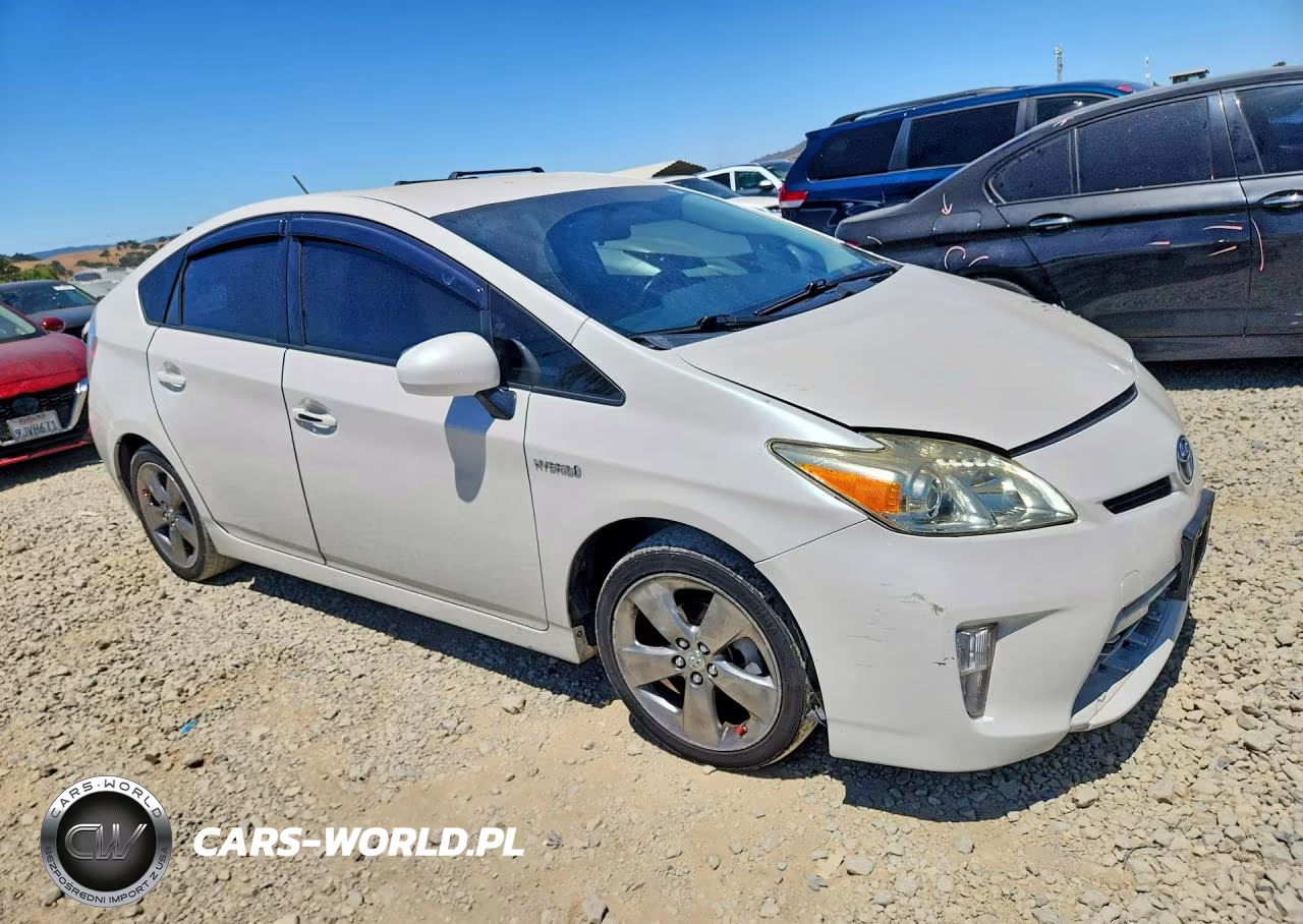 2013 Toyota Prius Persona Series Se VIN:JTDKN3DU6D1663842 - 4