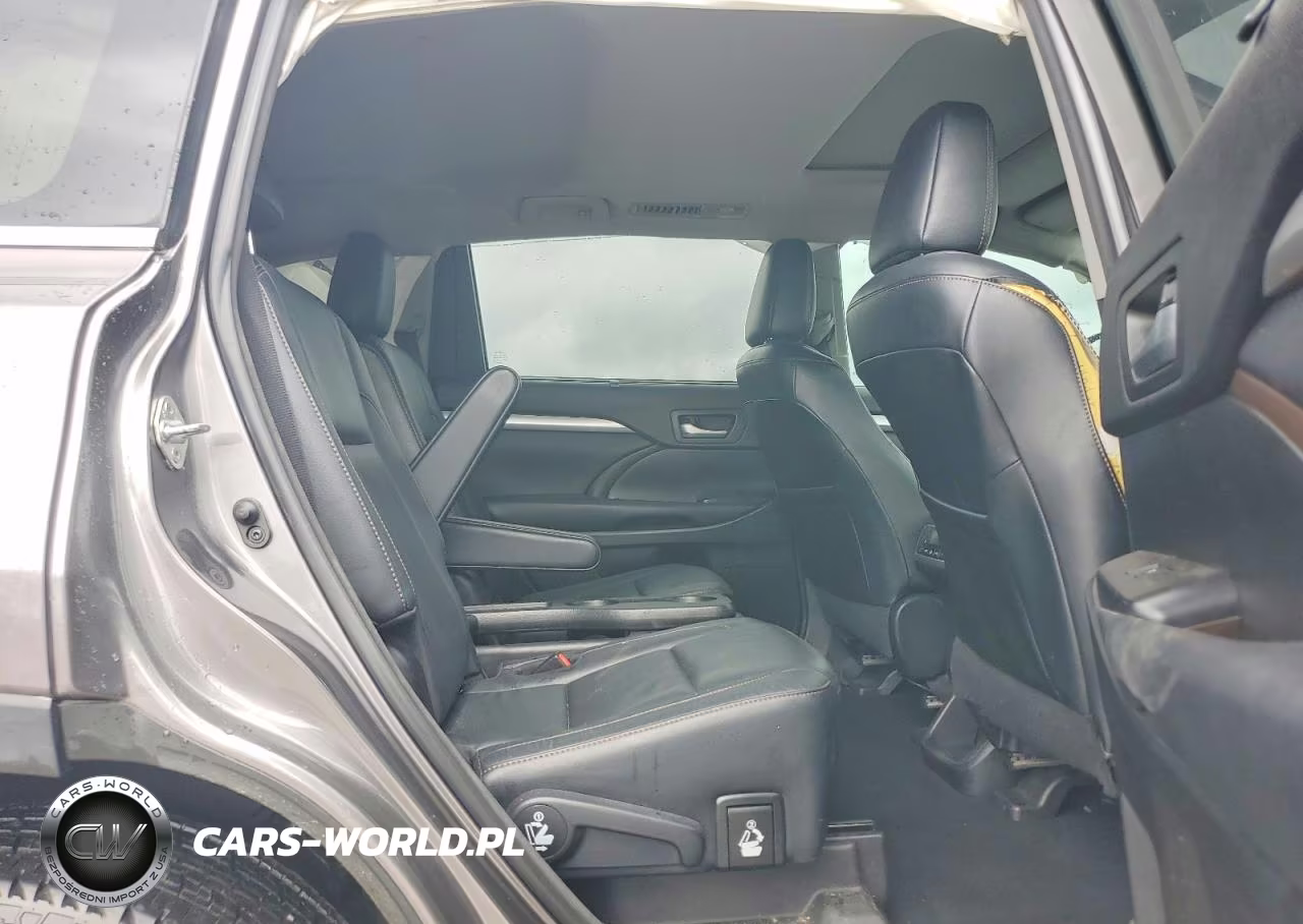 2018 Toyota Highlander Xle VIN:5TDKZRFH0JS532752 - 11