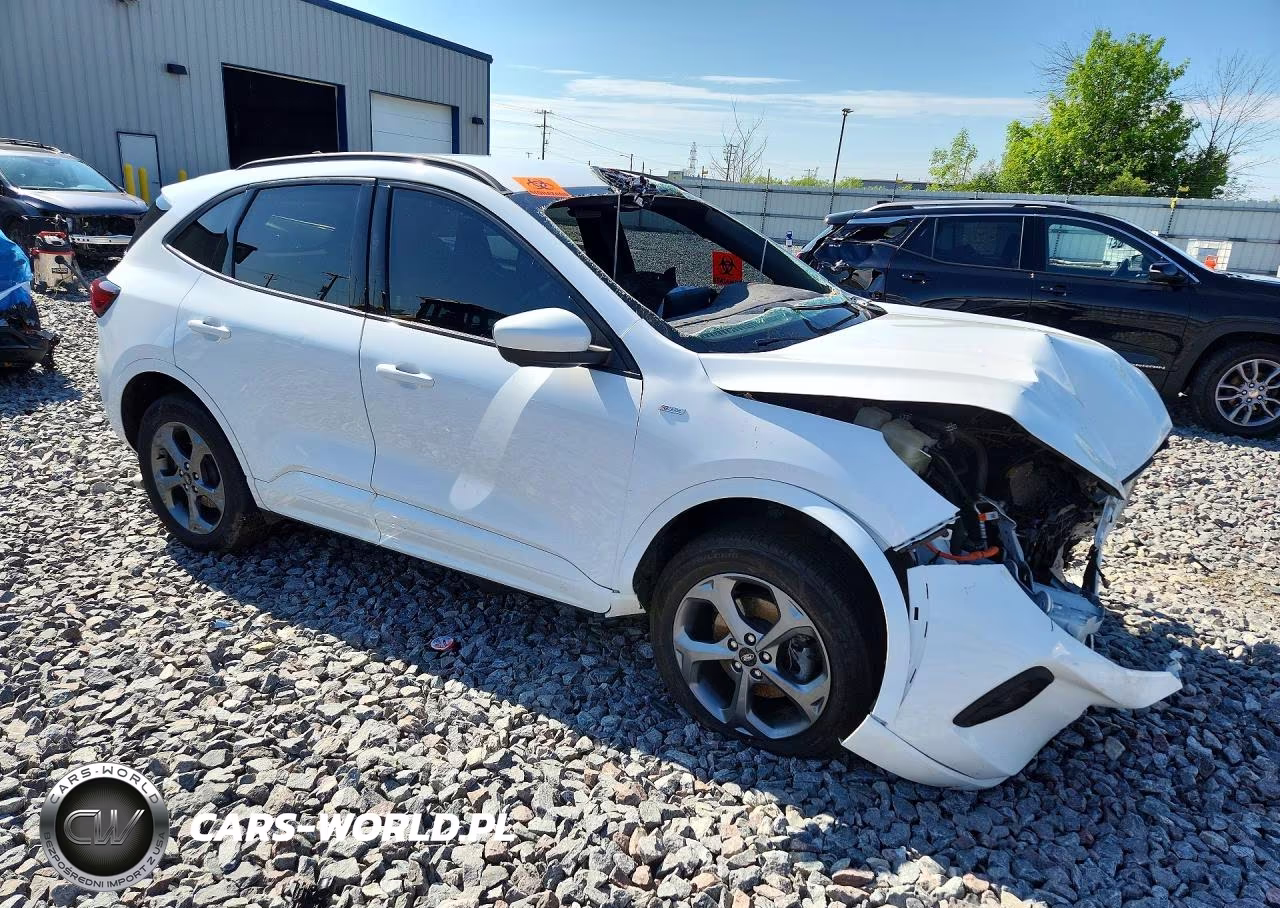 2023 Ford Escape St Line Select VIN:1FMCU9NZ7PUB16386 - 4
