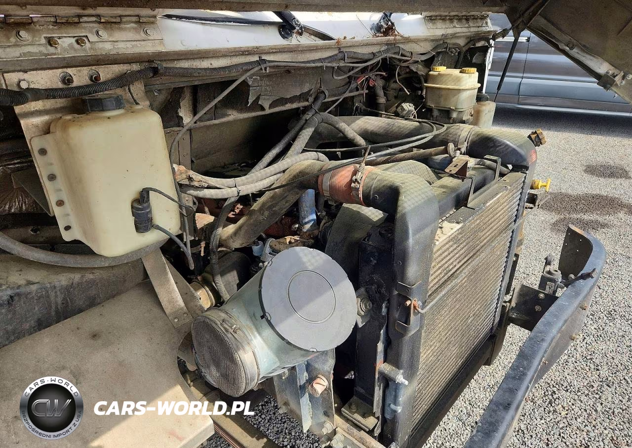 1998 Freightliner Mt45 Chassis Delivery Truck VIN:4UZA4FFD0WC912247 - 12