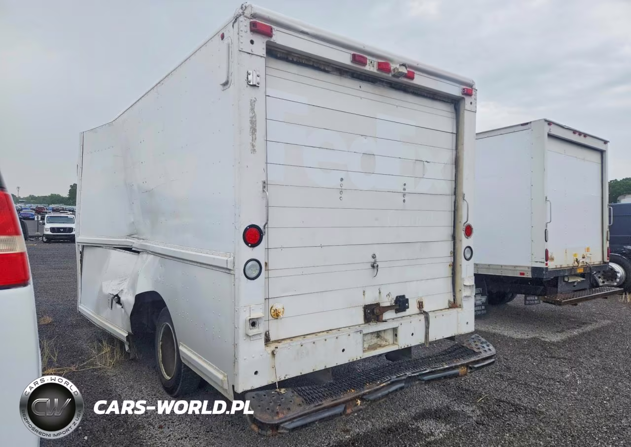1998 Freightliner Mt45 Chassis Delivery Truck VIN:4UZA4FFD0WC912247 - 2