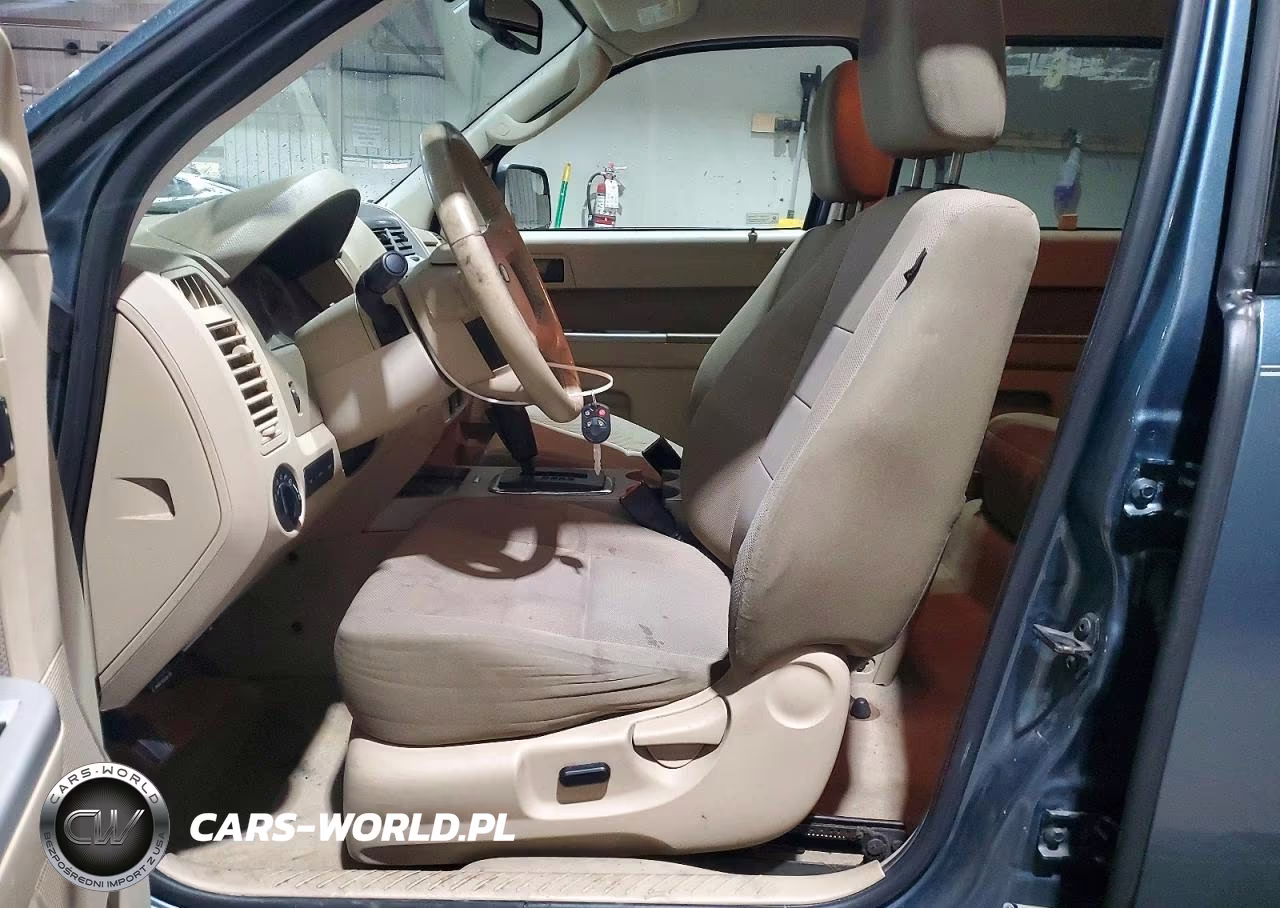 2010 Ford Escape Xlt VIN:1FMCU0D74AKA94006 - 7