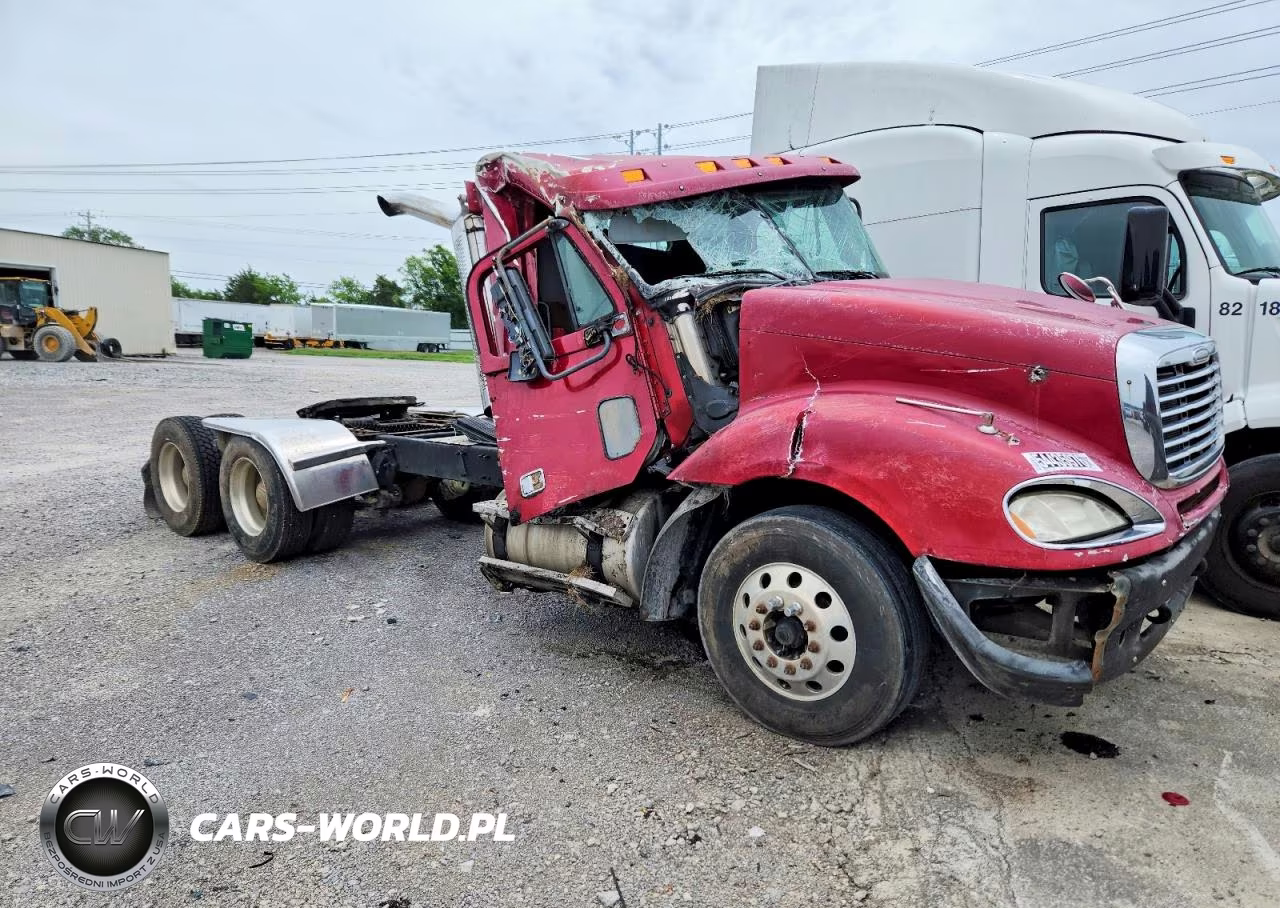 2006 Freightliner Columbia 120 Semi Truck