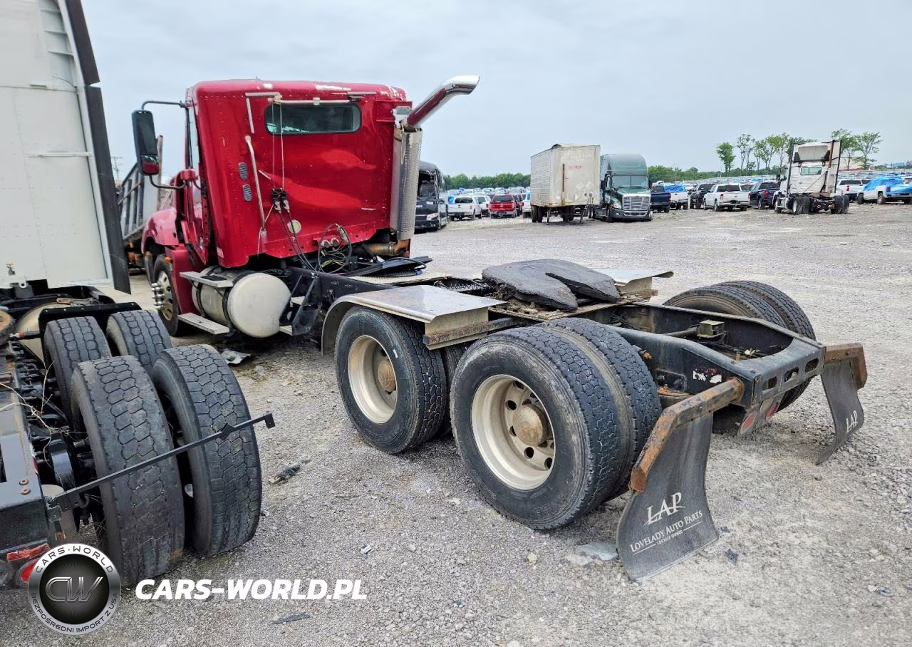 2006 Freightliner Columbia 120 Semi Truck VIN:1FUJA6CK66LW04024 - 3
