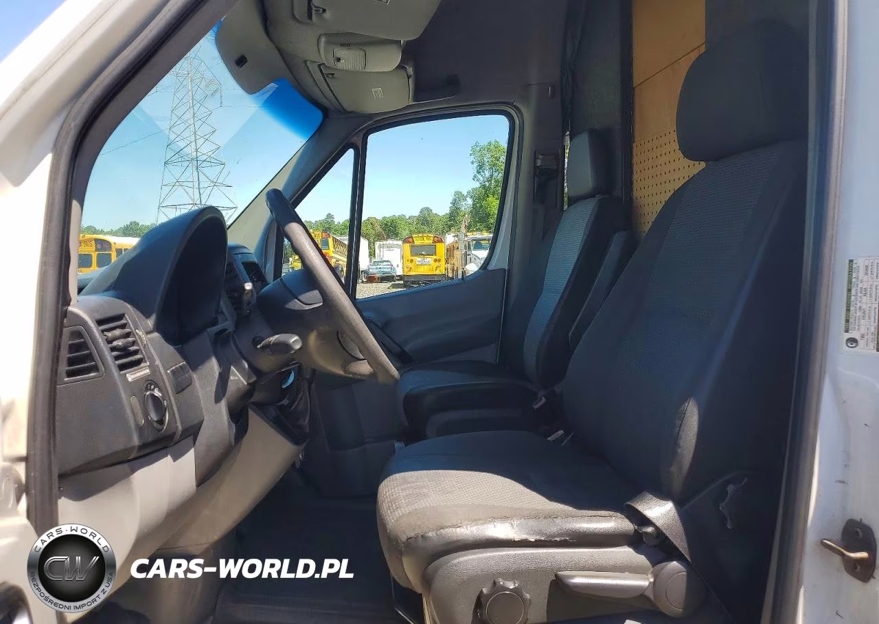 2007 Freightliner Sprinter 2500 Delivery Van VIN:WDYPE845X75165740 - 7