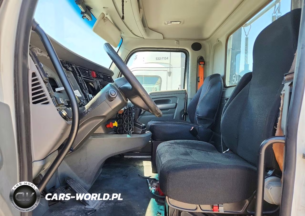 2017 Kenworth T680 Semi Truck VIN:1XKYAP8X5HJ177258 - 5